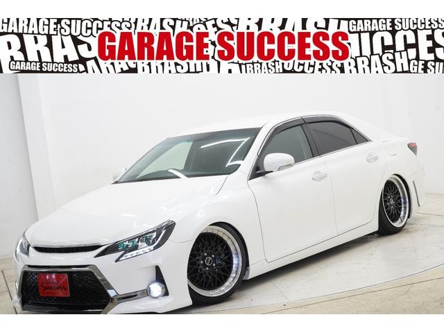 Toyota MARK X 2011 — фото автомобиля 1