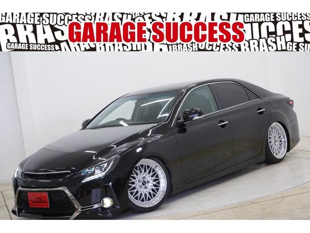 Toyota MARK X 2011 — фото автомобиля 1