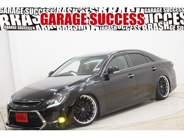 Toyota MARK X 2010 — фото автомобиля 1