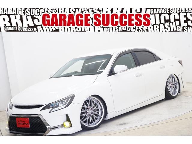 Toyota MARK X 2011 — фото автомобиля 1