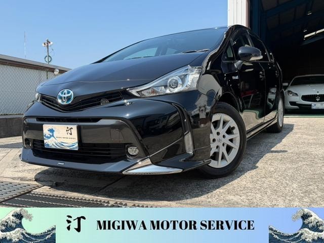 Toyota PRIUS ALPHA 2015 — фото автомобиля 1