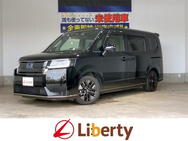 Honda STEPWAGON 2023 — фото автомобиля 1