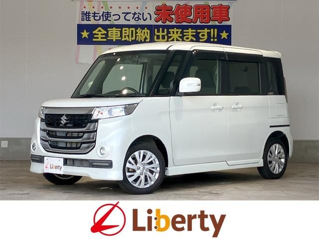 Suzuki SPACIA CUSTOM Z 2017 — фото автомобиля 1