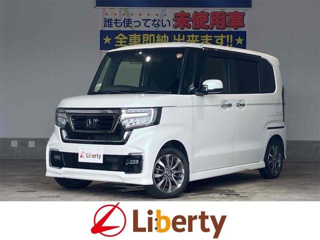 Honda N-BOX CUSTOM 2021 — фото автомобиля 1