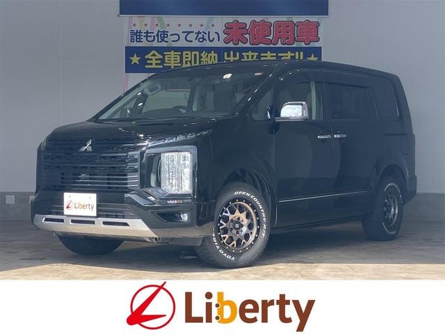 Mitsubishi DELICA D:5 2022 — фото автомобиля 1
