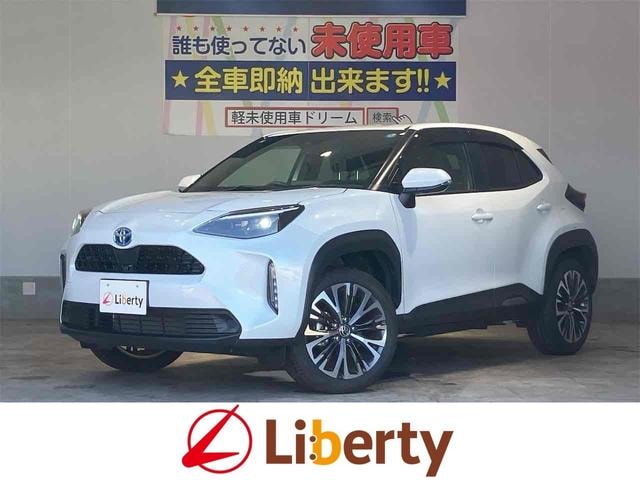 Toyota YARIS CROSS 2023 — фото автомобиля