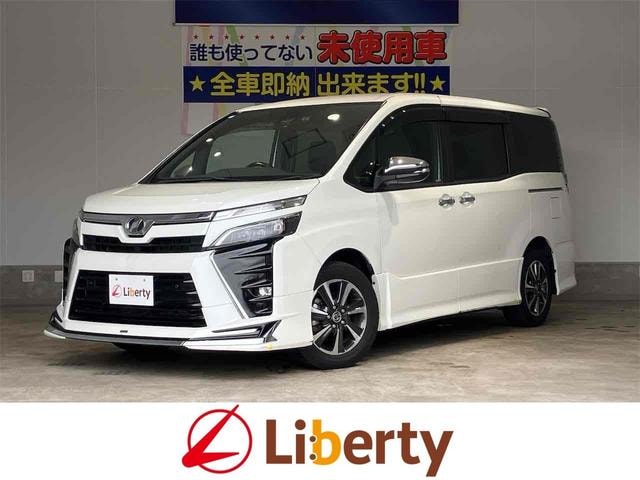 Toyota VOXY 2019 — фото автомобиля 1