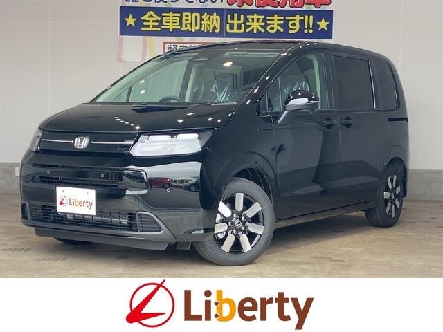 Honda FREED 2026 — фото автомобиля 1
