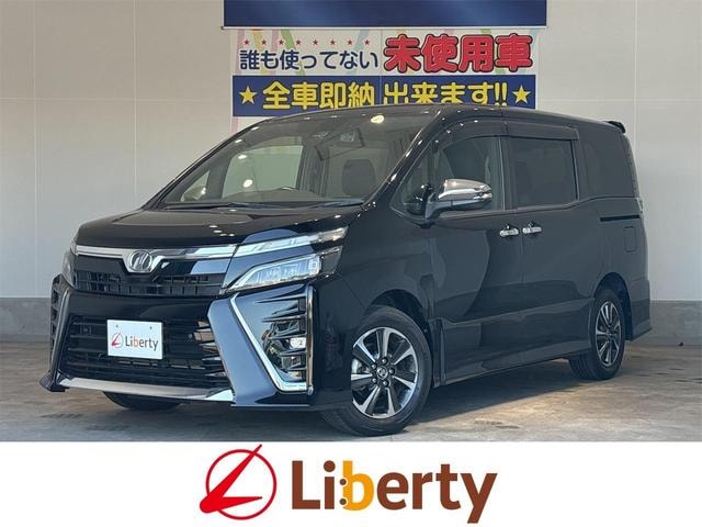 Toyota VOXY 2019 — фото автомобиля 1