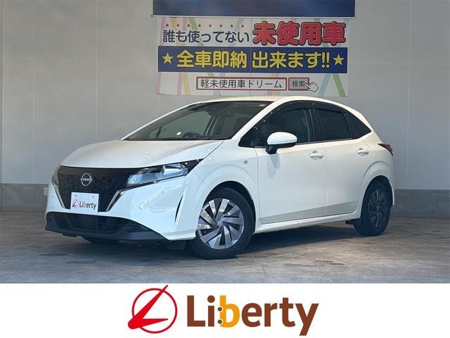 Nissan NOTE 2021 — фото автомобиля 1