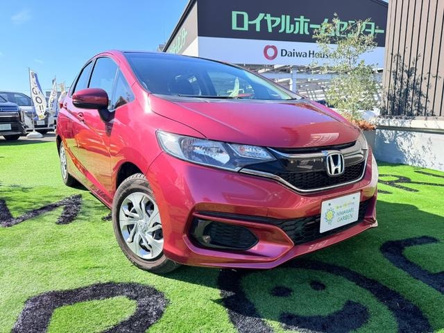 Honda FIT 2017 — фото автомобиля