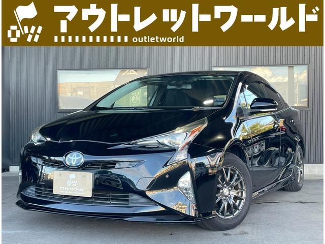 Toyota PRIUS 2018 — фото автомобиля 1
