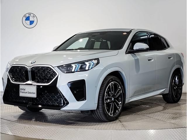 Bmw X2 2025 — фото автомобиля 1