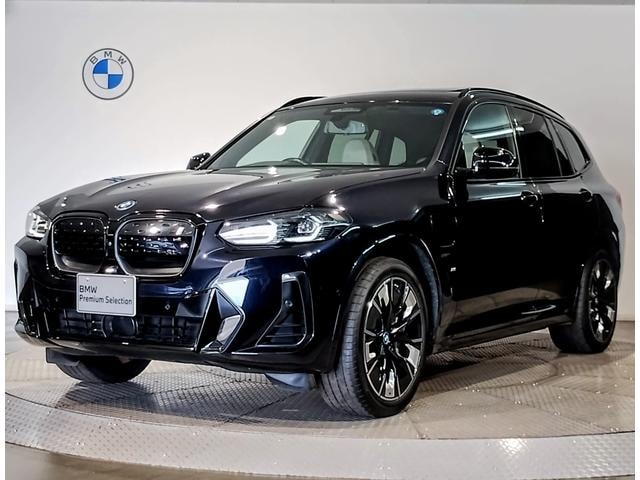 Bmw iX3 2022 — фото автомобиля 1