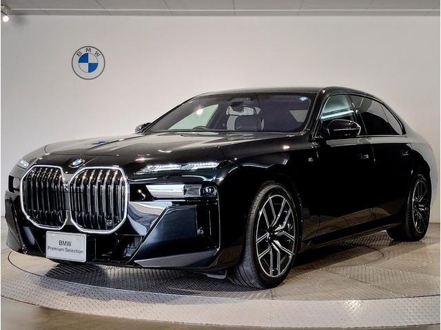 Bmw 7 SERIES 2025 — фото автомобиля