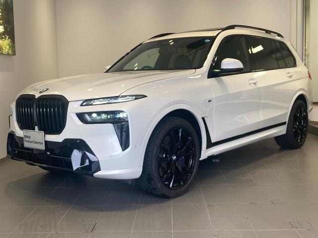 Bmw X7 2026 — фото автомобиля