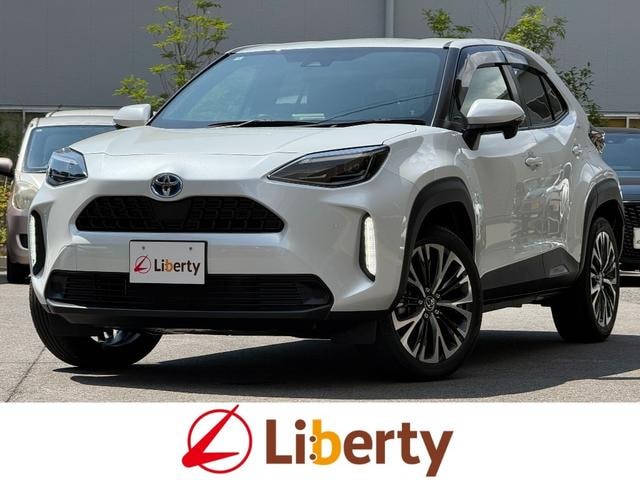 Toyota YARIS CROSS 2024 — фото автомобиля