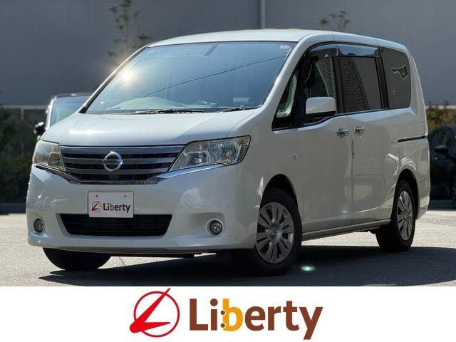Nissan SERENA 2011 — фото автомобиля 1