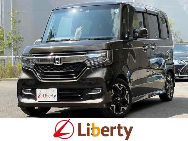 Honda N-BOX CUSTOM 2020 — фото автомобиля 1