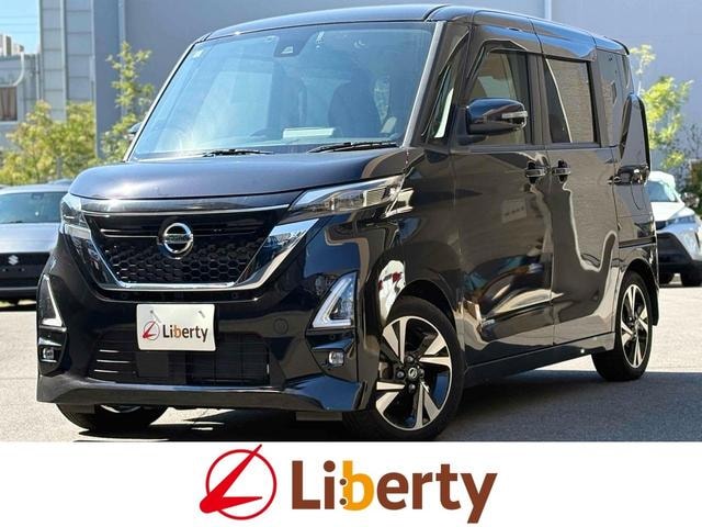 Nissan ROOX 2021 — фото автомобиля