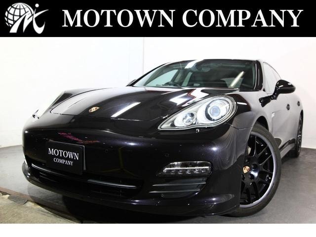 Porsche PANAMERA 2013 — фото автомобиля 1