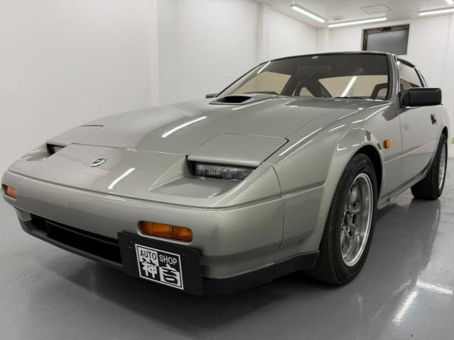 Nissan FAIRLADY Z 1988 — фото автомобиля 1