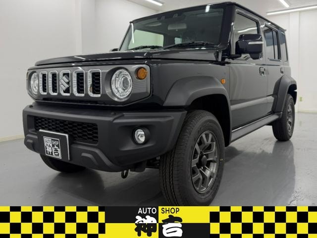 Suzuki JIMNY NOMADE 2026 — фото автомобиля