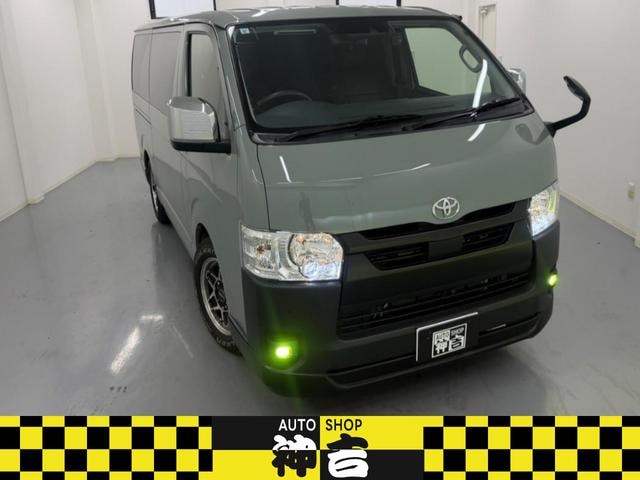 Toyota HIACE VAN 2024 — фото автомобиля 1