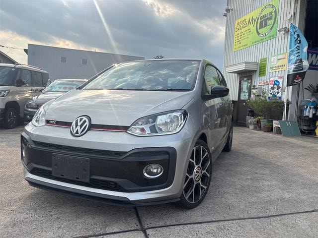 Volkswagen UP! 2019 — фото автомобиля 1
