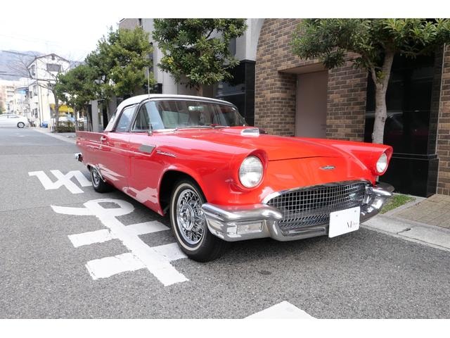 Ford THUNDERBIRD 1957 — фото автомобиля