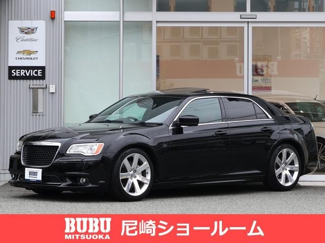 Chrysler 300 2014 — фото автомобиля