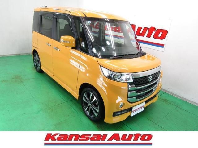 Suzuki SPACIA CUSTOM Z 2017 — фото автомобиля 1