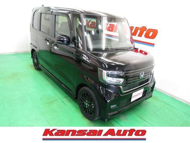 Honda N-BOX CUSTOM 2022 — фото автомобиля 1