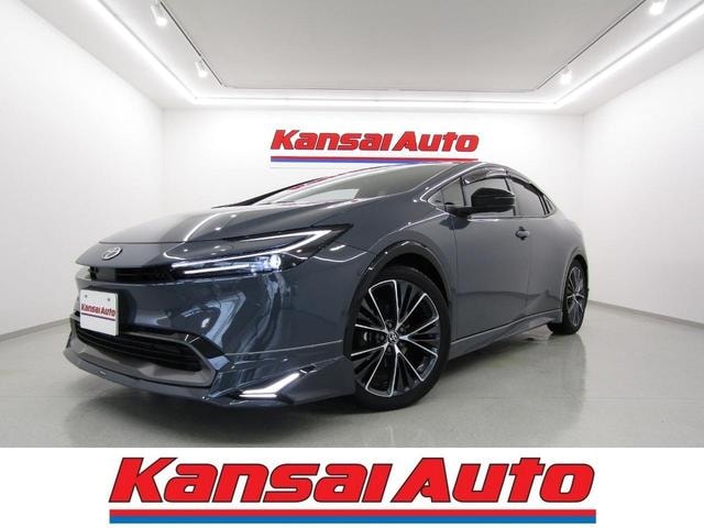 Toyota PRIUS 2025 — фото автомобиля 1