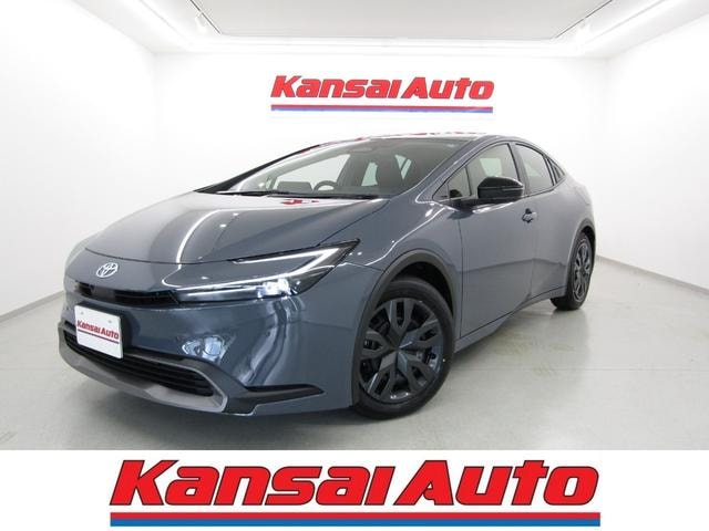Toyota PRIUS 2026 — фото автомобиля