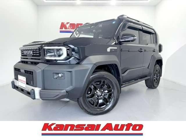 Toyota LAND CRUISER FJ 2026 — фото автомобиля