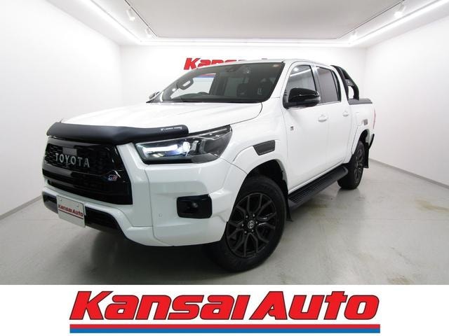 Toyota HILUX 2023 — фото автомобиля