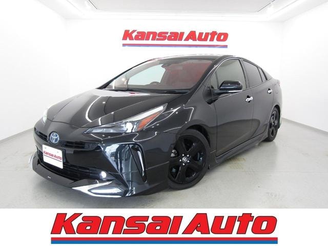 Toyota PRIUS 2022 — фото автомобиля 1