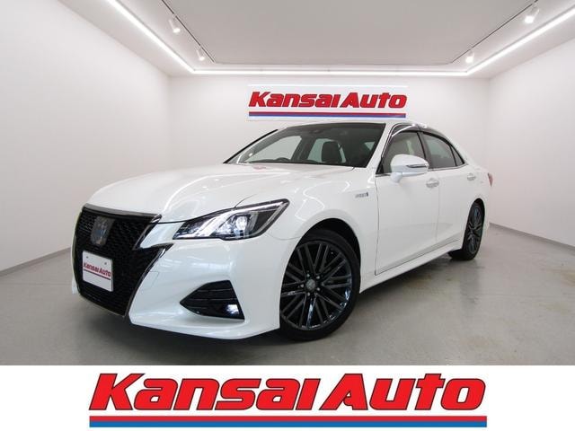 Toyota CROWN HYBRID 2018 — фото автомобиля