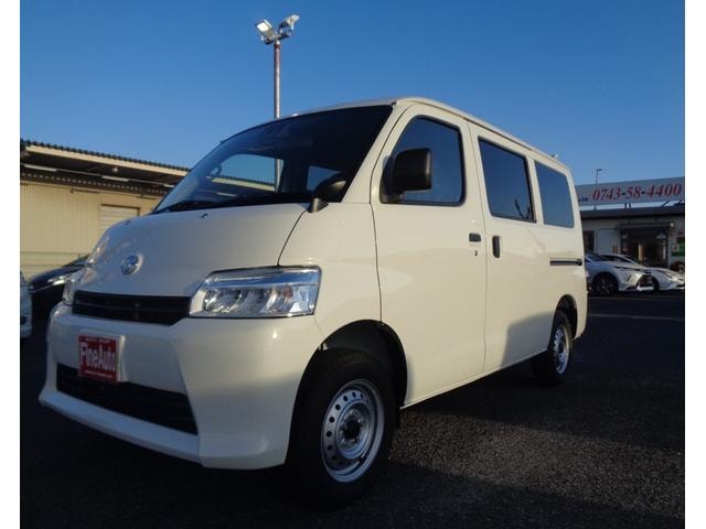 Toyota TOWNACE VAN 2025 — фото автомобиля