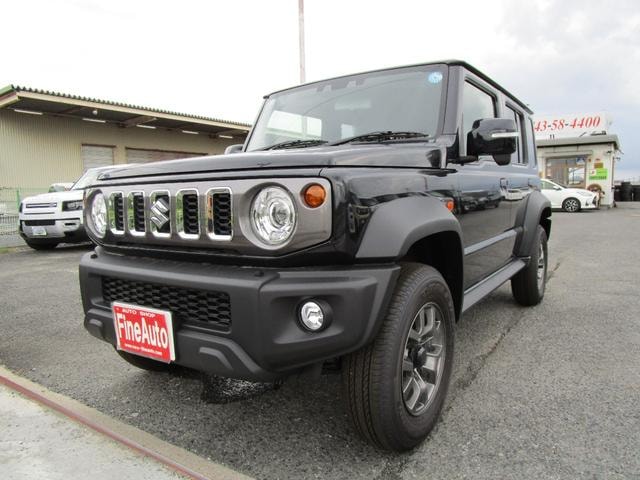 Suzuki JIMNY NOMADE 2026 — фото автомобиля 1