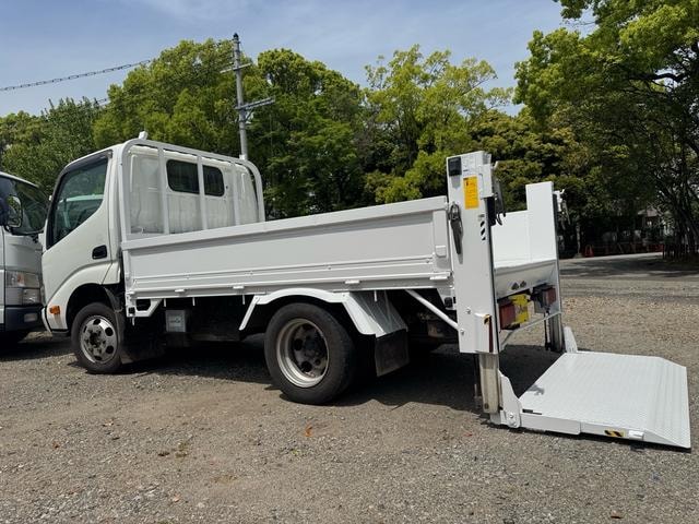 Toyota DYNA TRUCK 2014 — фото автомобиля