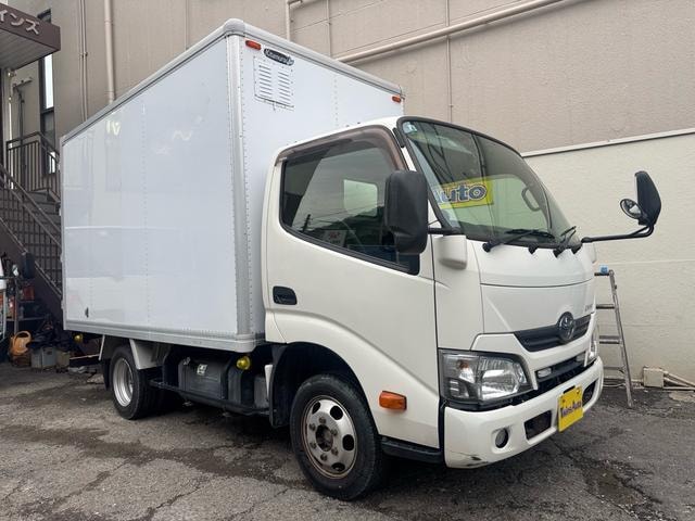 Toyota DYNA TRUCK 2017 — фото автомобиля 1