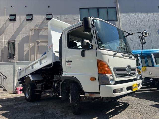 Hino RANGER 2017 — фото автомобиля