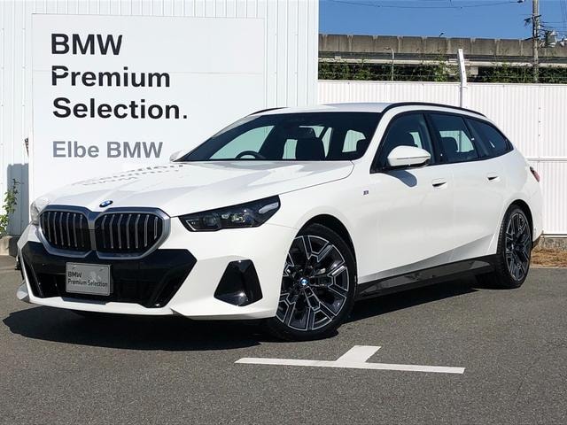 Bmw 5 SERIES 2025 — фото автомобиля