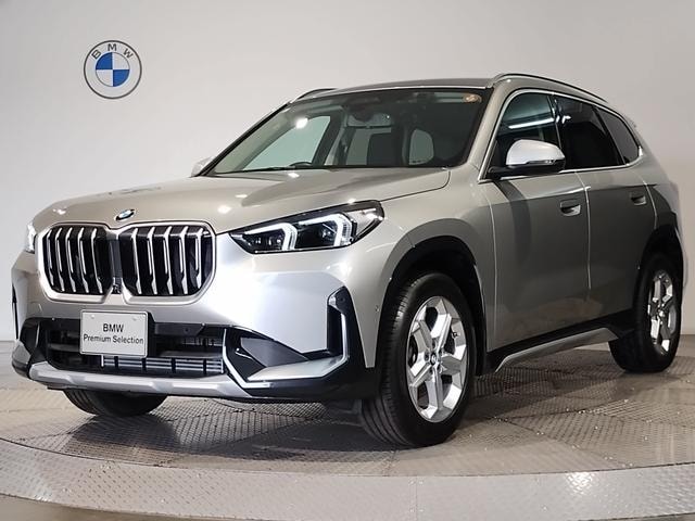 Bmw X1 2023 — фото автомобиля 1