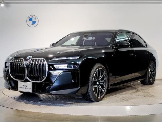 Bmw 7 SERIES 2023 — фото автомобиля 1