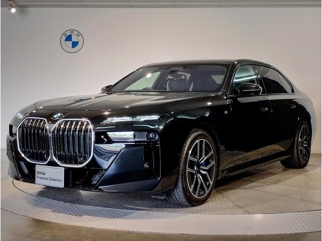 Bmw 7 SERIES 2025 — фото автомобиля
