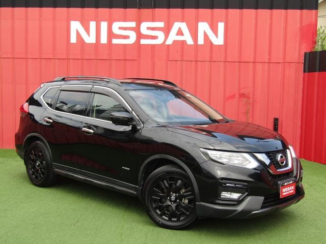 Nissan X-TRAIL 2019 — фото автомобиля