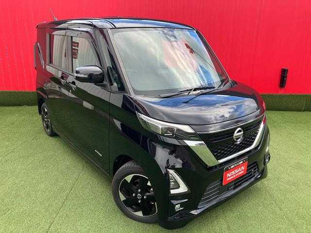 Nissan ROOX 2021 — фото автомобиля 1